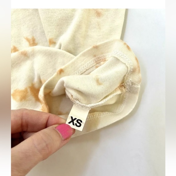 Sterling & Stitch Best Of The West Tie Dye Cream Cropped T Shirt NWOT Size XS - Picture 8 of 10